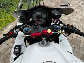 Suzuki GSX R 1000 - 5