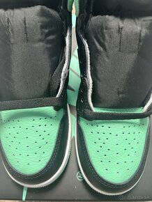 Air Jordan 1 High OG Green Glow GS - 5