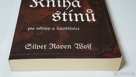 Kniha stínů , Silver Raven Wolf - 5