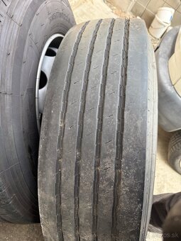 Kolesa 315/80 R 22.5 - 5