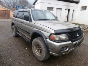 Mitsubishi Pajero Sport - 5