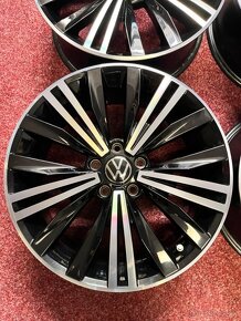 5x112 R18 Originál alu VW Tiguan - TOP - 5