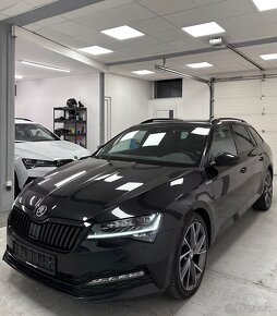 Skoda Superb Sportline 2.0TDI 4x4 147Kw Black Packet/Matrix - 5