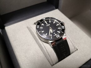 Predam hodinky ORIS AQUIS DATE 43,5 mm - 5