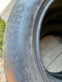 235/55 r19 Kumho - 5