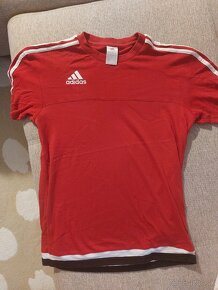 10 Adidas triciek a polokosiel - 5