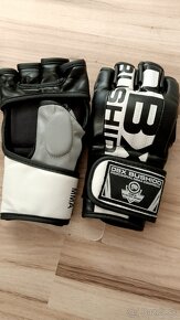 Predám výstroj na Box,kickbox,MMA - 5