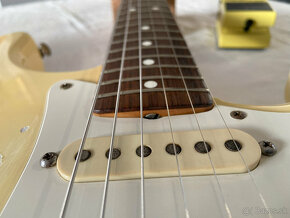 Fender Stratocaster USA 1982 - 5