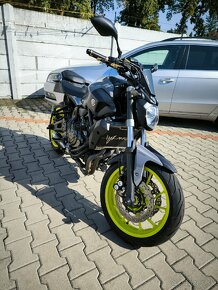 Yamaha mt07 - 5