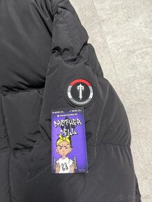 Trapstar Decoded 2.0 Puffer Jacket - Infrared Edition - 5