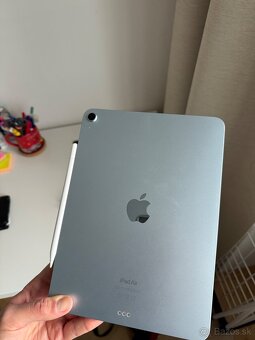 iPad Air (M2) - 5