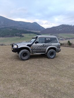 Predám Nissan patrol y61 - 5