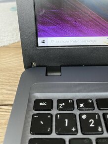 ASUS Notebook - 5