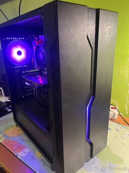 Pc : ryzen 5 3600,b550m, 32gb ram , 1tb nvme , rx 590 8gb oc - 5