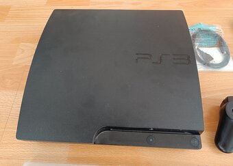 Playstation 3,komplet káble, 8hier a ovládač (500gb hdd) - 5