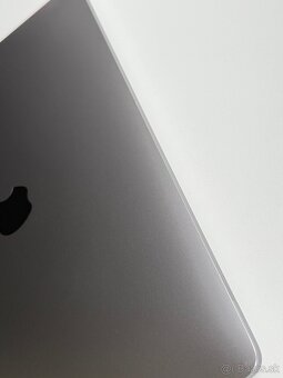 MacBook Air M1 16GB/256GB (US klávesnica), 84% baterka - 5