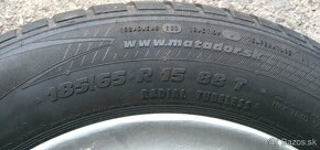 Predám 15" disky Alfa Romeo 5x98 a letné pneu 185/65 R15. - 5