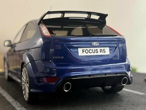 1:18 2009 FORD Focus RS - OttOmobile Limited Edition - 5