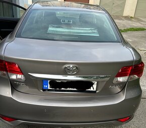 Avensis 2.0 D 91kw - 5