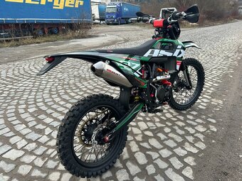 Enduro ASIX XT 97 300 vodou chladený + Štartér - 5