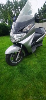 Suzuki Burgman 150 - 5