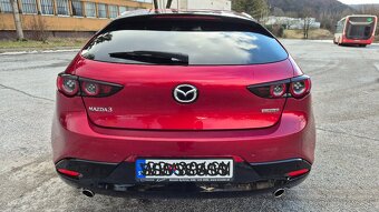 Mazda 3 2.0 Skyactiv G122 Plus Sound 90kW, M6, 5d - 5