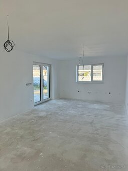 NOVOSTAVBA 4 izbového RD, pozemok 479 m2, TEPELNÉ ČERPADLO - 5