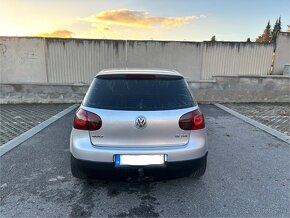 Golf 5 - 5