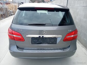 Mercedes Benz B 180CDI Executive - 5