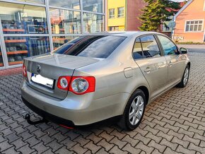 ✅VOLKSWAGEN JETTA 1.9 TDI 77KW ANBIENTE NOVÁ STK EK 2027 ✅ - 5