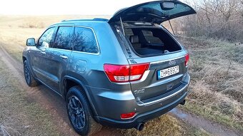 Jeep Grand Cherokee 3.0 - 5