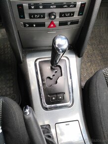 Peugeot 407 2.0HDI automat Predám vymením - 5