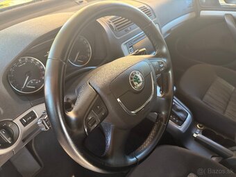 Škoda Octavia 2.0 Tdi DSG 2012 99800km - 5