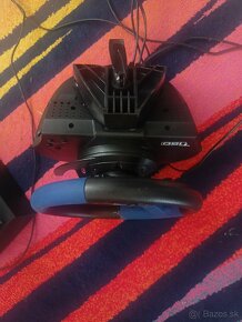 Thrustmaster T150 - 5