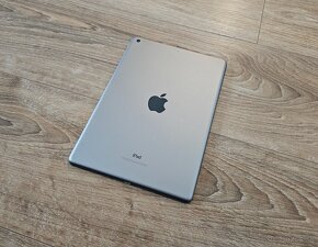 Apple iPad 5 gen 32gb - 5