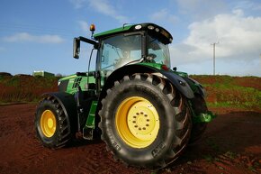 2015 JOHN DEERE 6215R 4WD - 5