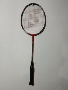 Predam Yonex YONEX - Nanoray 20 ,,YONEX  -Voltric 7 ,,YONEX - 5