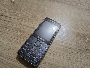 Tlacitkovy Samsung s5610 v Top stave malo pouzivany telefon - 5