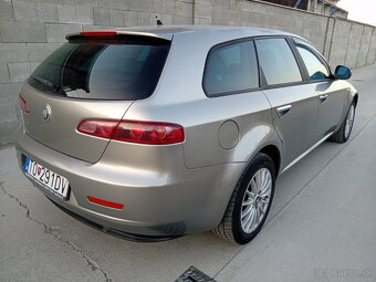 Alfa Romeo 159 Sportwagon - 5