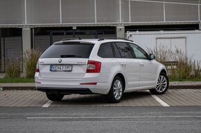 Škoda Octavia Combi 2.0 TDI Ambition DSG 2015 - 5