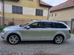 ===Škoda Octavia Combi===Benzín+CNG - 5