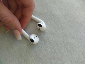 Apple Airpods 2019 - 5