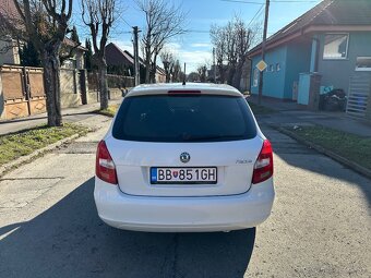 Škoda Fabia 2 kombi 1.6 TDI 12/2011 biela 255tis. km - 5