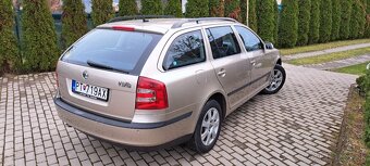 Škoda OCTAVIA Combi 1.9 TDI DSG - 5