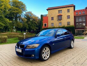 BMW E90 320d 2010 Facelift - 5