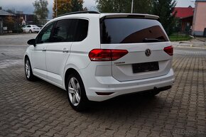 Volkswagen Touran 2.0 TDI Comfortline DSG - 5