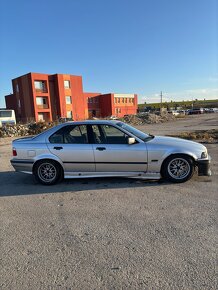 Bmw e36 1.8is - 5