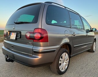 Volkswagen Sharan 1.9 TDI,4x4,85kW,2008,7 miest, z DE - 5