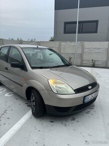 Ford fiesta - 5