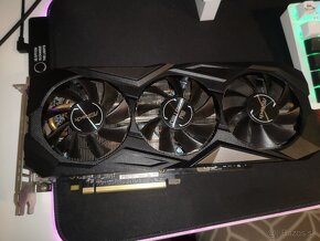 AMD Radeon RX 5700 XT - 5